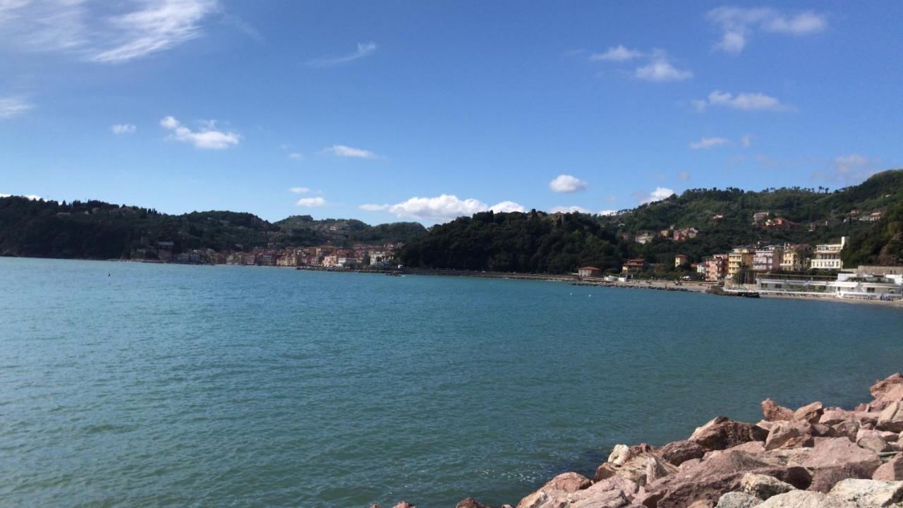 Apartmán La Casa Fra Gli Ulivi Lerici Exteriér fotografie